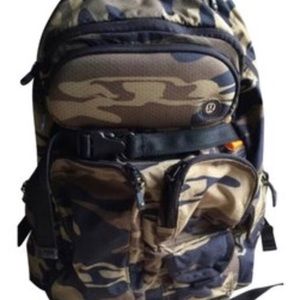 Lululemon Camo backpack NWOT